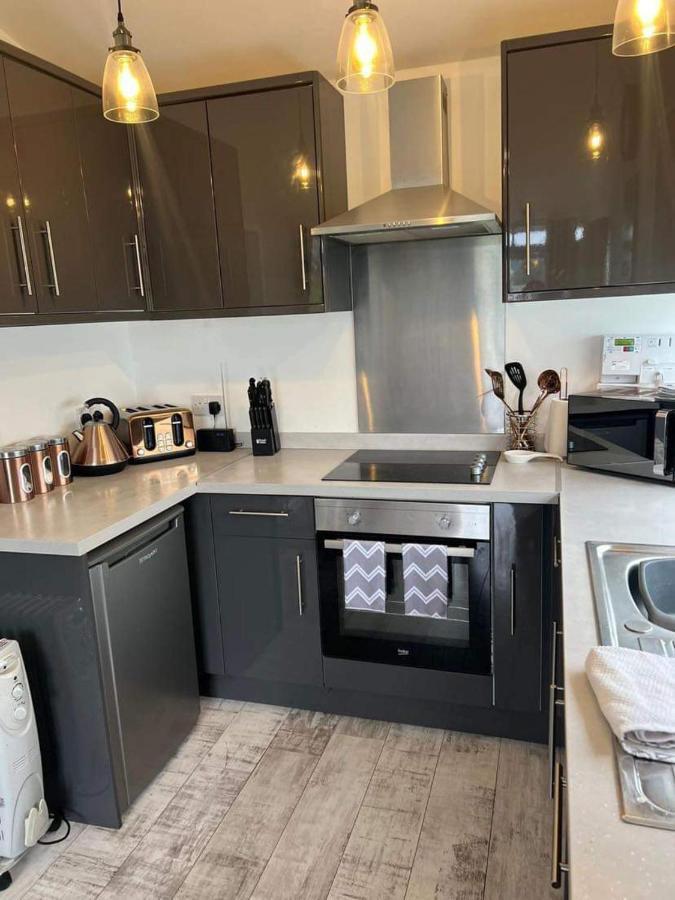 Stunning One Bed Modern & Contemporary Chalet ブリドリントン エクステリア 写真